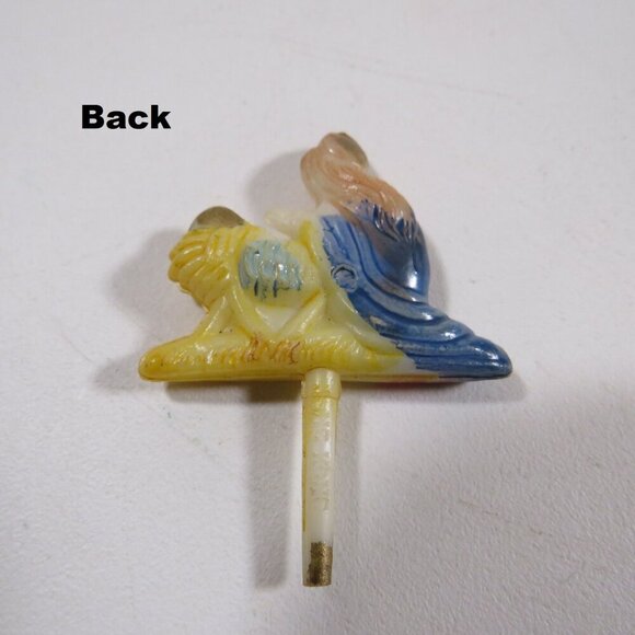 Religious Mary and Baby Jesus Plastic Pick 1980s or older - Picture 2 of 7